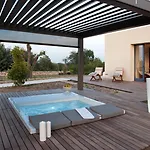 Masseria Della Volpe Hotel 4*