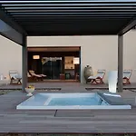 Hotel Masseria Della Volpe 4*