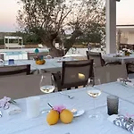 Hotel Masseria Della Volpe 4*
