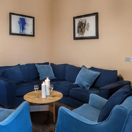 Hotel Masseria Della Volpe 4*