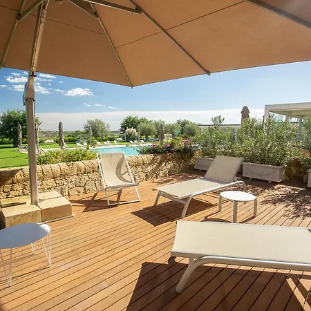 Hotel Masseria Della Volpe 4*