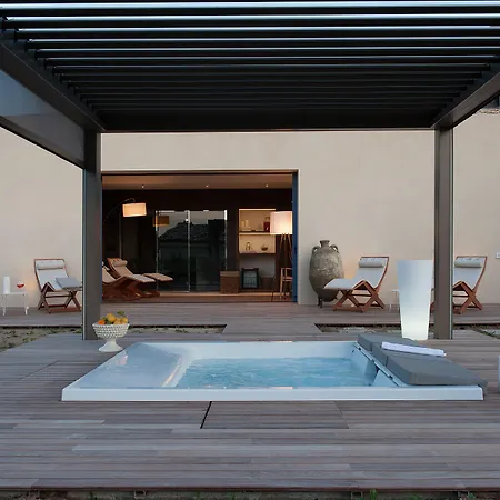 Hotel Masseria Della Volpe 4*
