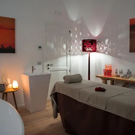 Hotel Masseria Della Volpe 4*